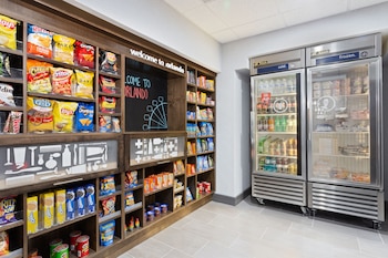 hampton inn and suites orlando intl dr n