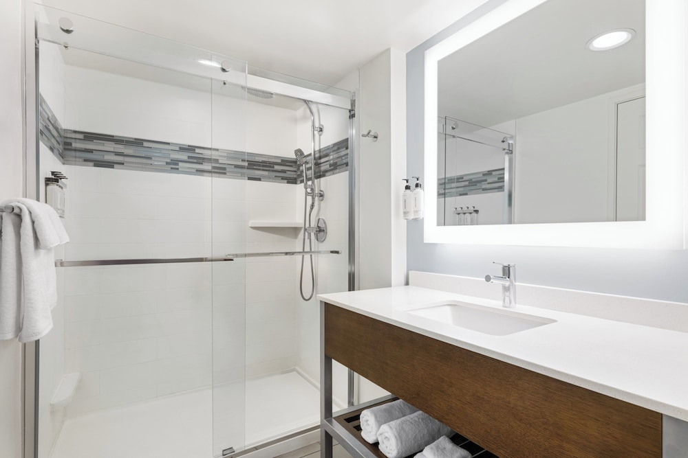 even hotel chicago tinley park conv ctr by ihg