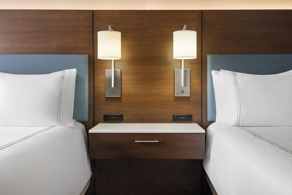 even hotel chicago tinley park conv ctr by ihg
