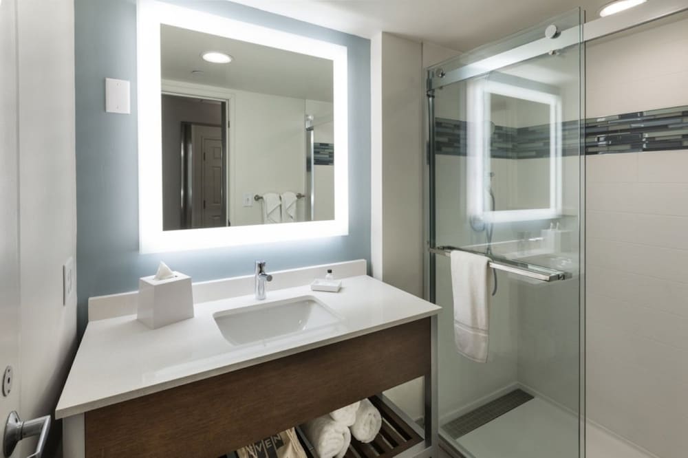 even hotel chicago tinley park conv ctr by ihg