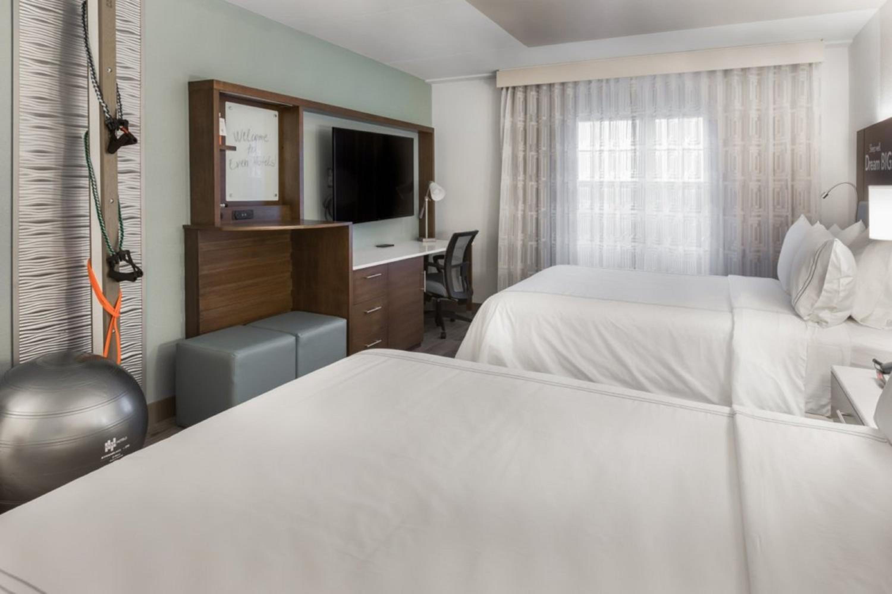 even hotel chicago tinley park conv ctr by ihg