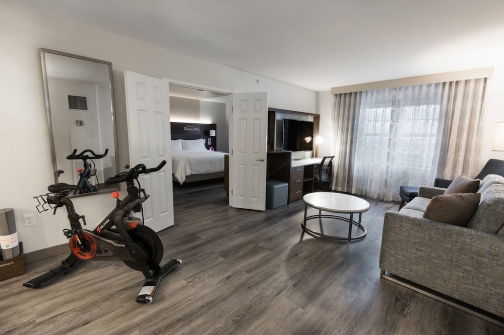 even hotel chicago tinley park conv ctr by ihg
