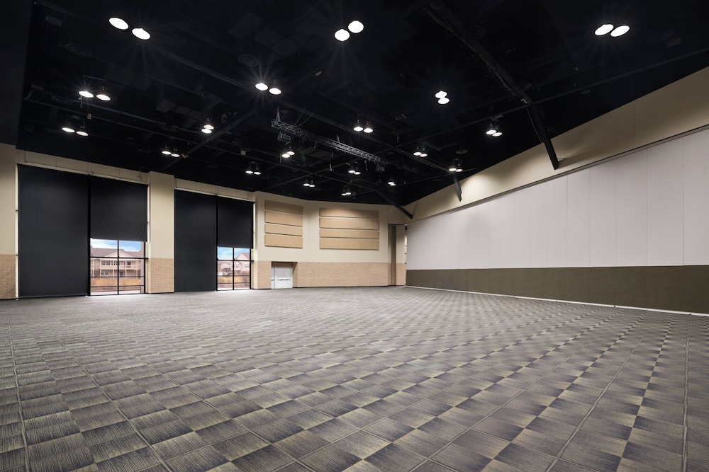 even hotel chicago tinley park conv ctr by ihg