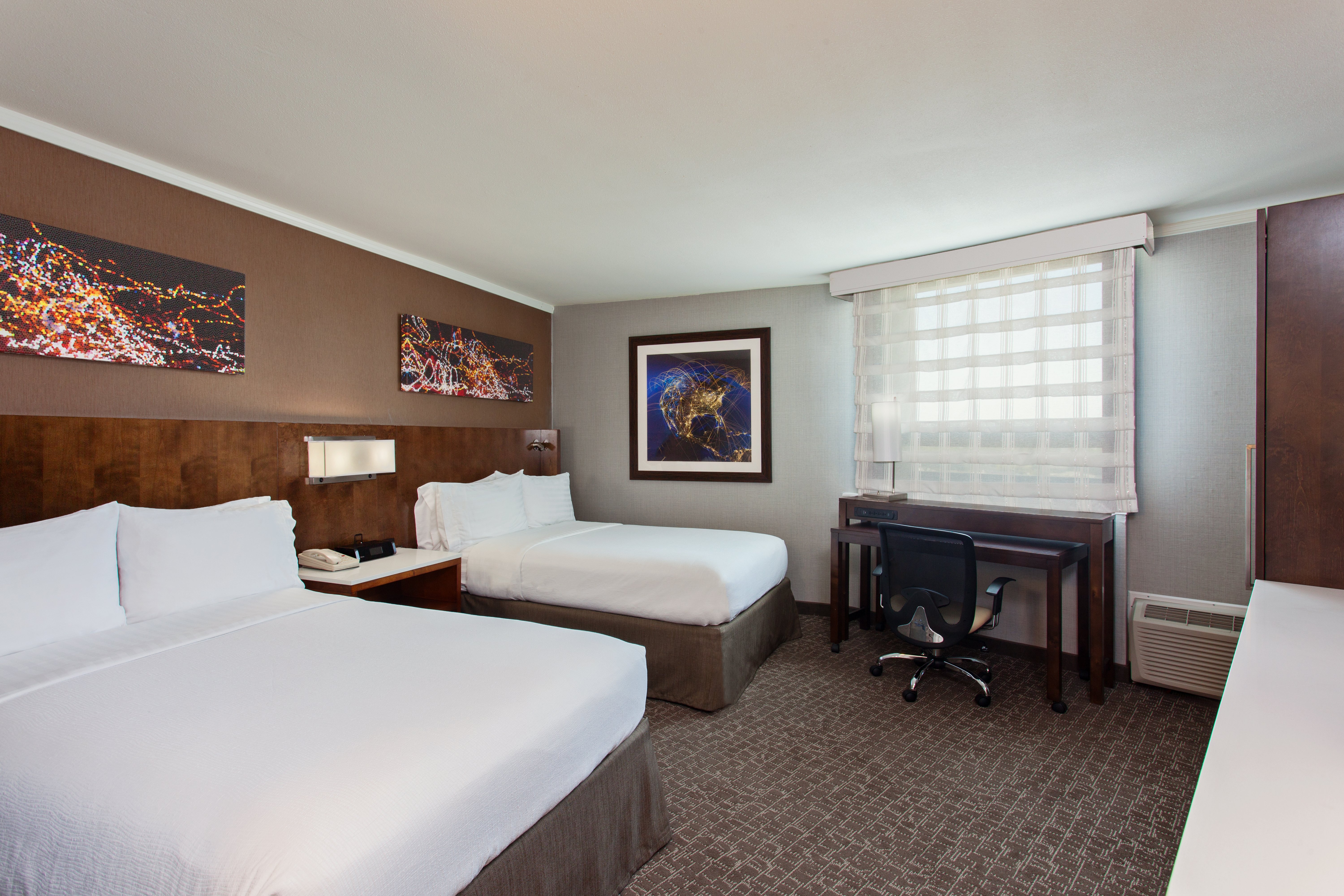 holiday inn long beach airport
