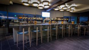 holiday inn long beach airport