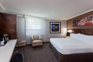 holiday inn long beach airport