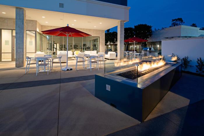 holiday inn long beach airport