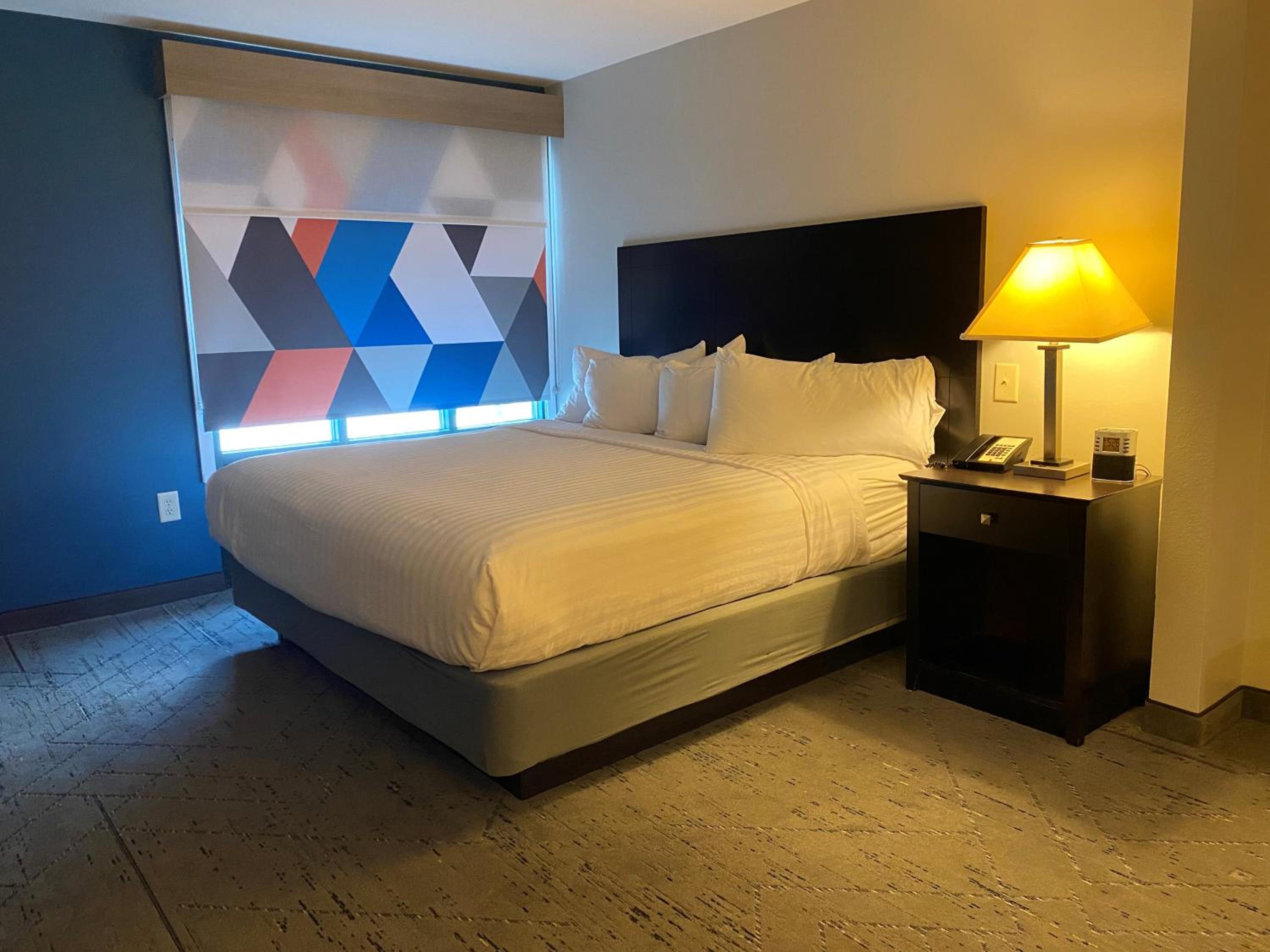 hotel pacific manhattan beach