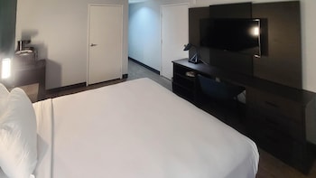 studio 6 suites lawndale ca south bay