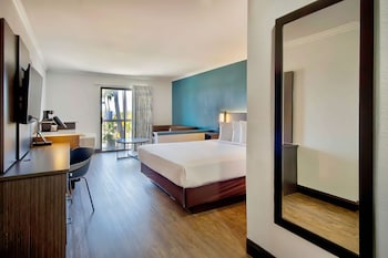 studio 6 suites lawndale ca south bay