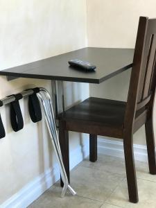 nite inn walking distance to universal studios hollywood