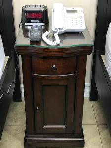 nite inn walking distance to universal studios hollywood