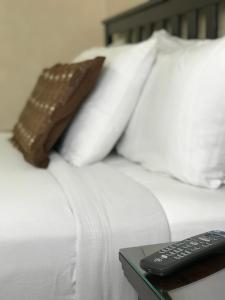 nite inn walking distance to universal studios hollywood