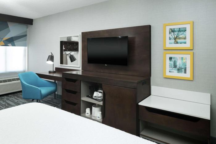 hampton inn los angeles santa clarita