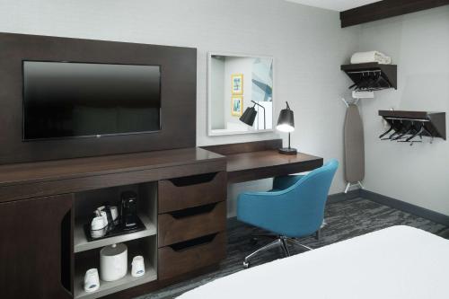 hampton inn los angeles santa clarita