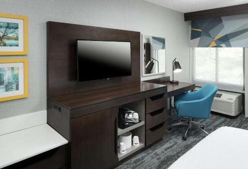 hampton inn los angeles santa clarita