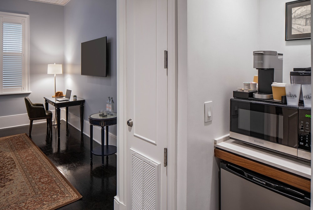 The Pelham Hotel,Orleans Parish>>New Orleans,3 star