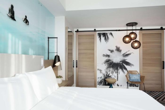 diplomat beach resort hollywood curio collection by hilton