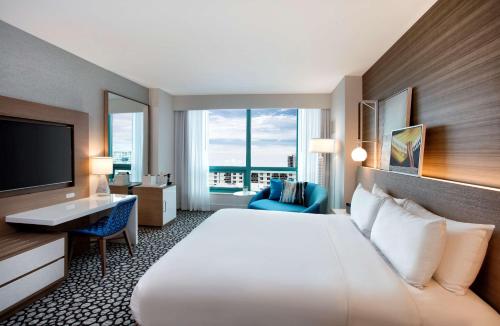 diplomat beach resort hollywood curio collection by hilton