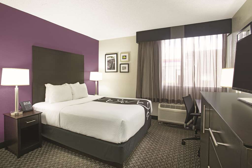 la quinta inn and suites by wyndham fort lauderdale tamarac