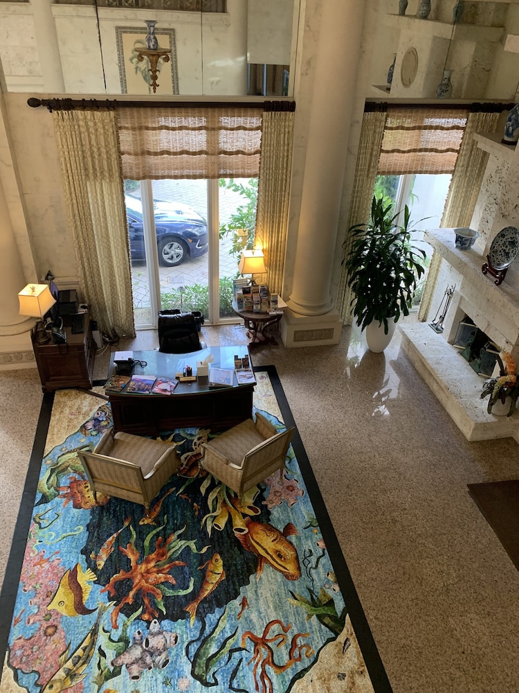 lago mar beach resort and club