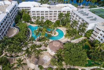 lago mar beach resort and club