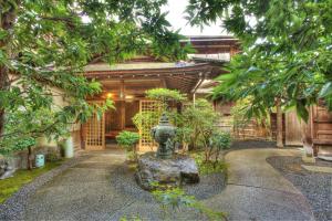 kyoto nanzenji garden ryokan yachiyo established in 1915