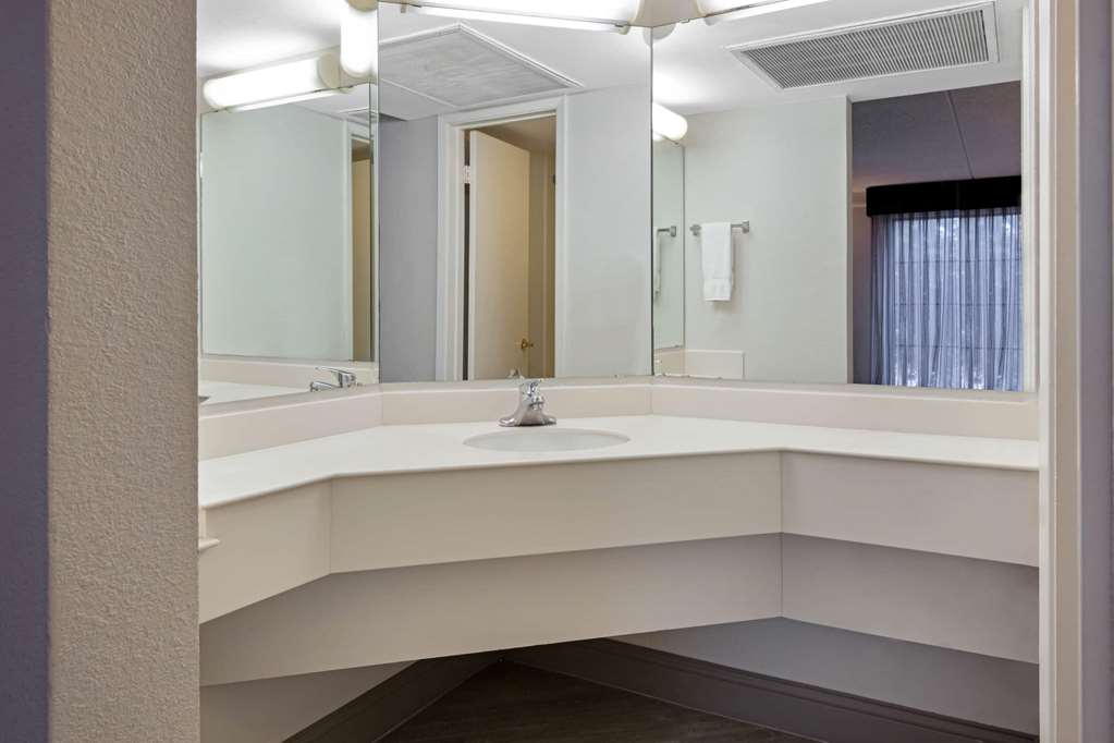 la quinta inn san antonio toepperwein 640