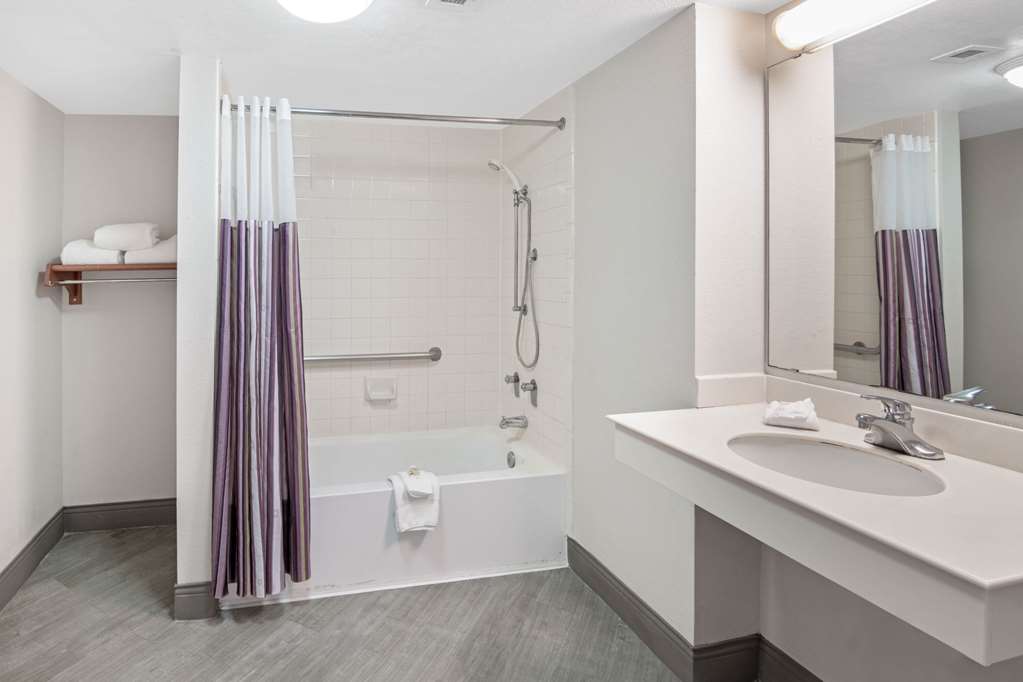 la quinta inn san antonio toepperwein 640