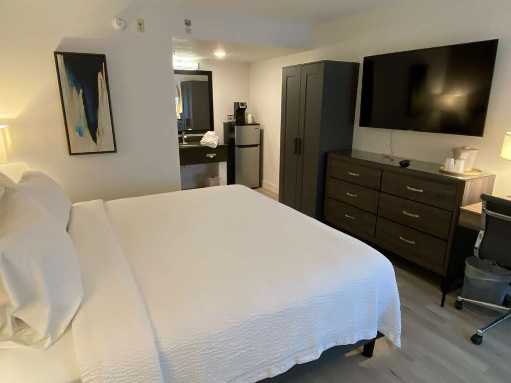 revival scottsdale studios