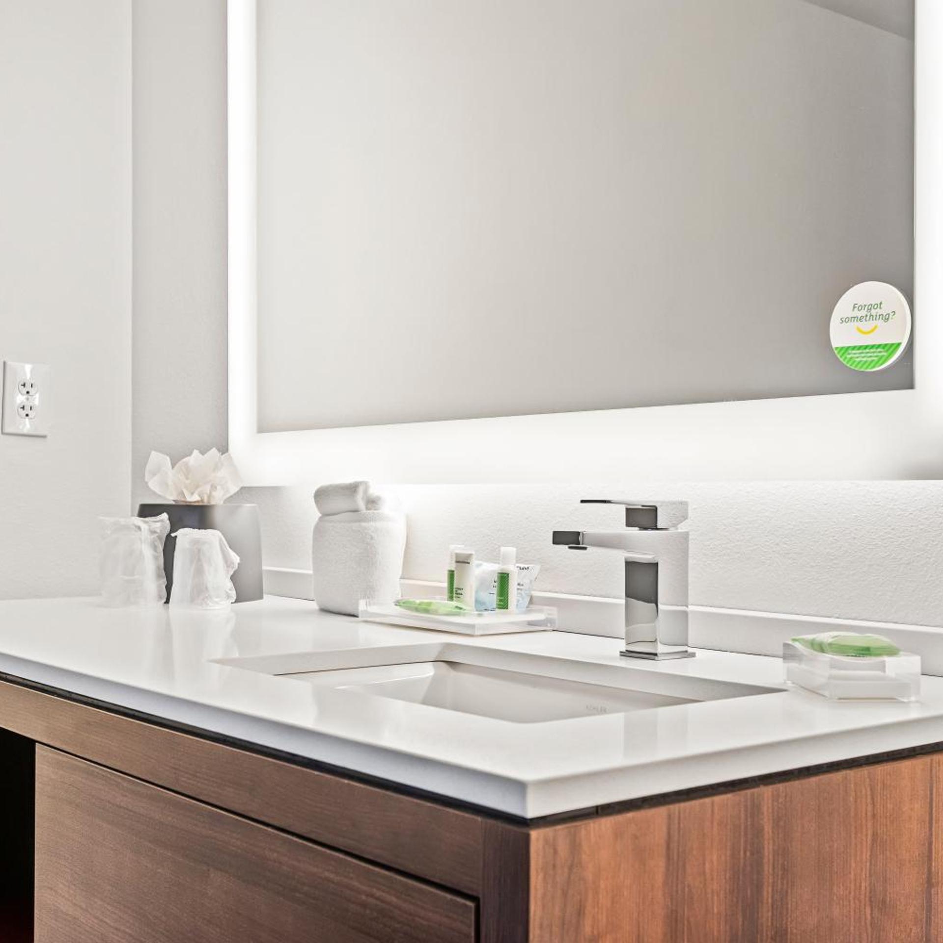 holiday inn st petersburg west by ihg