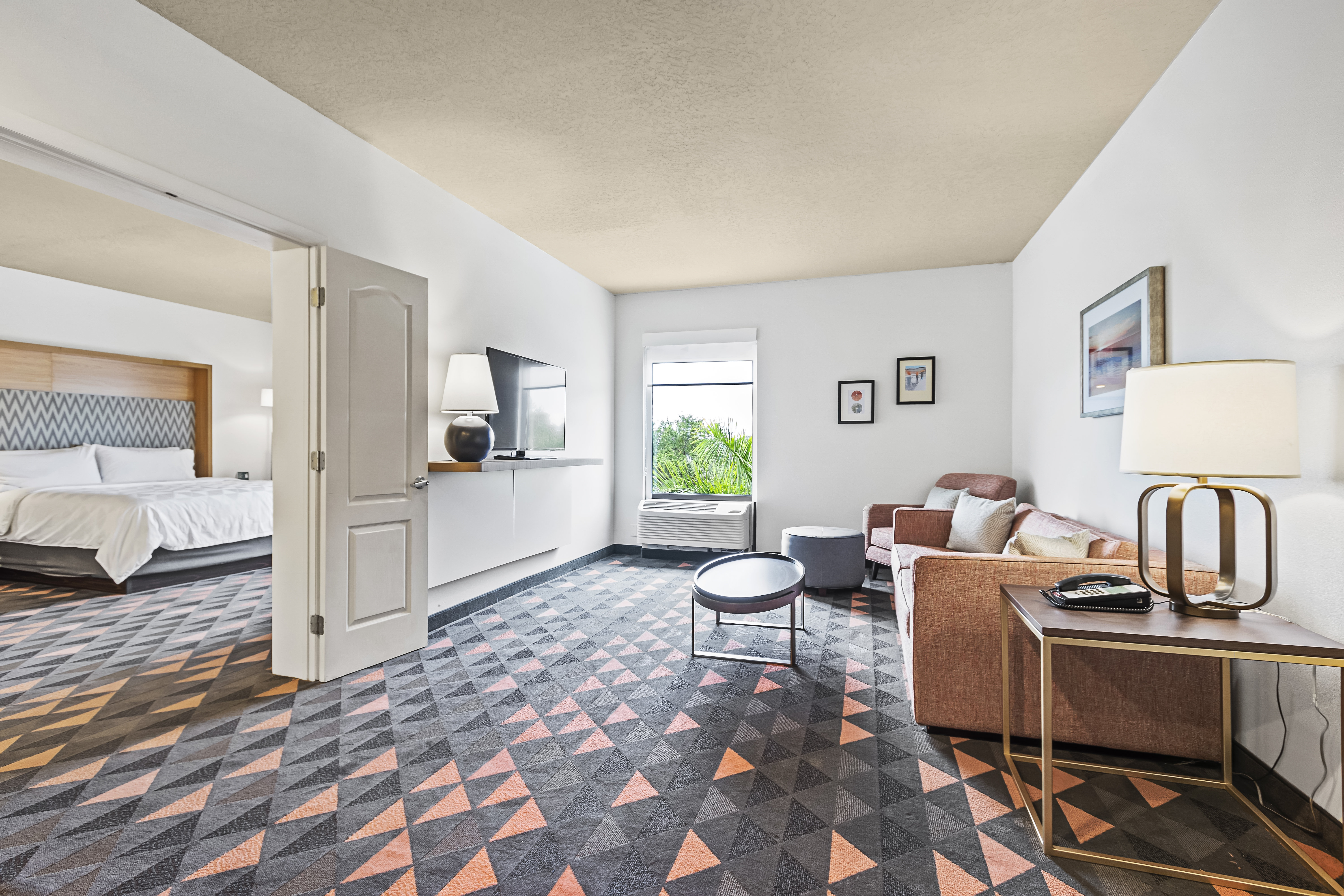 holiday inn st petersburg west by ihg