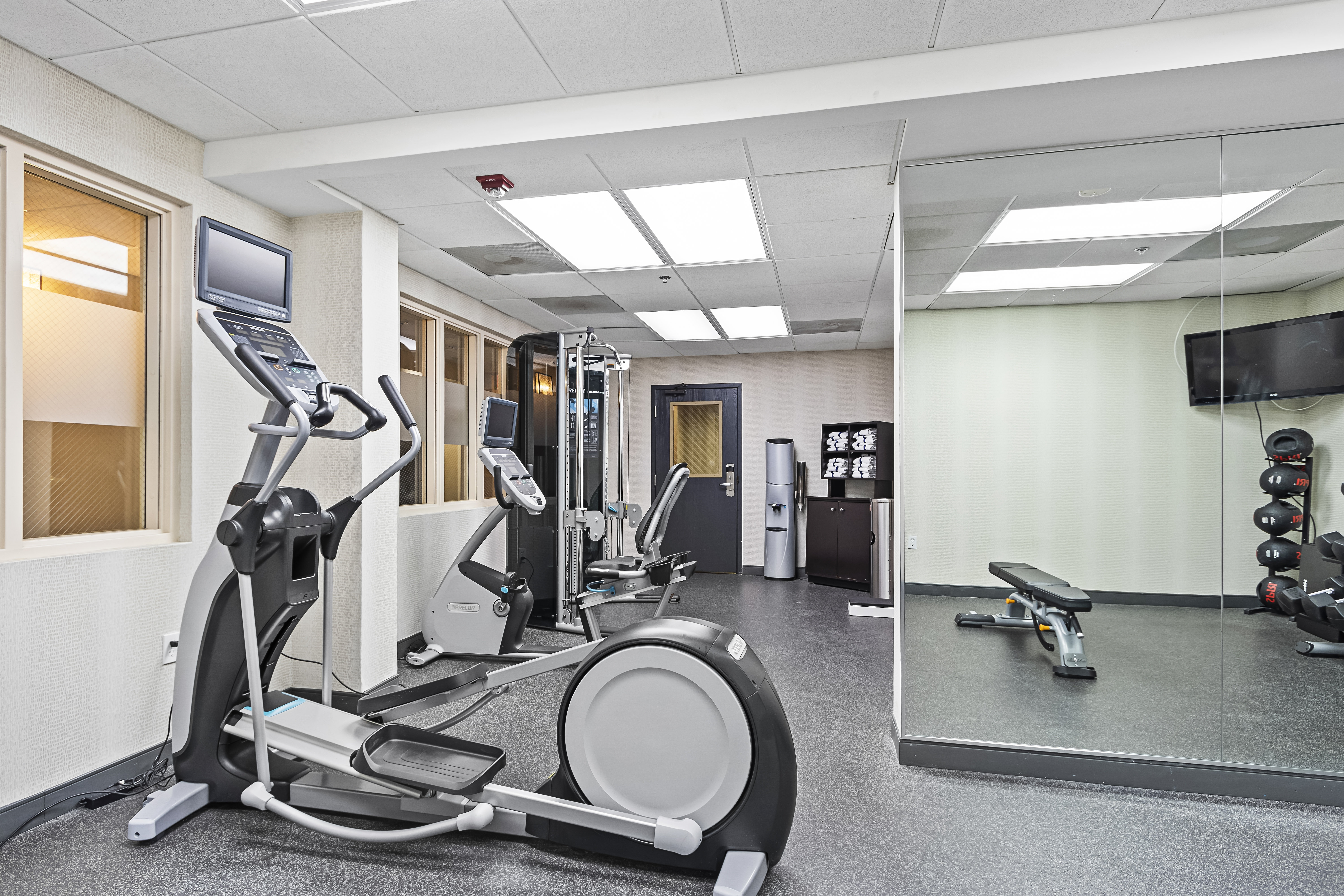 holiday inn st petersburg west by ihg