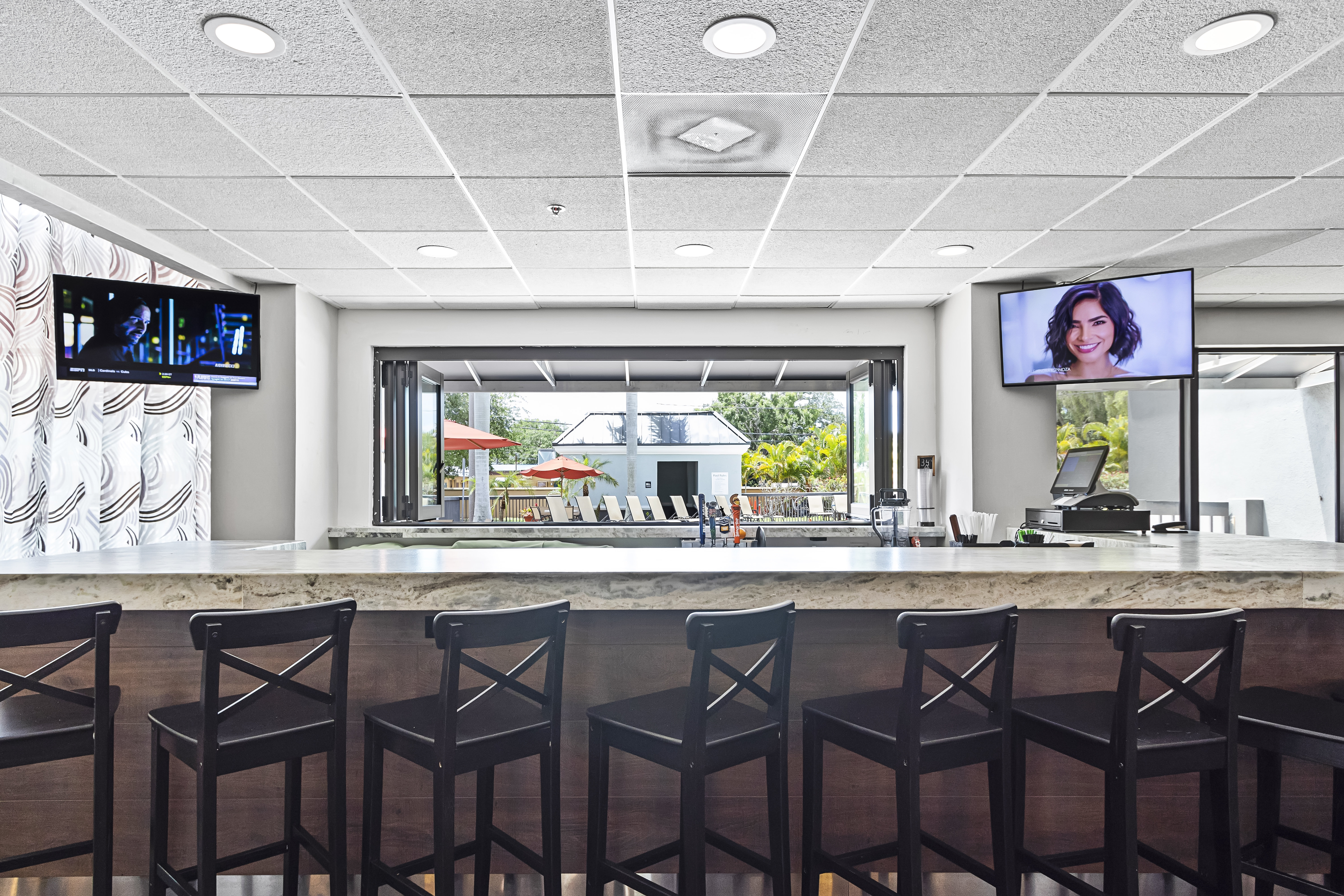 holiday inn st petersburg west by ihg