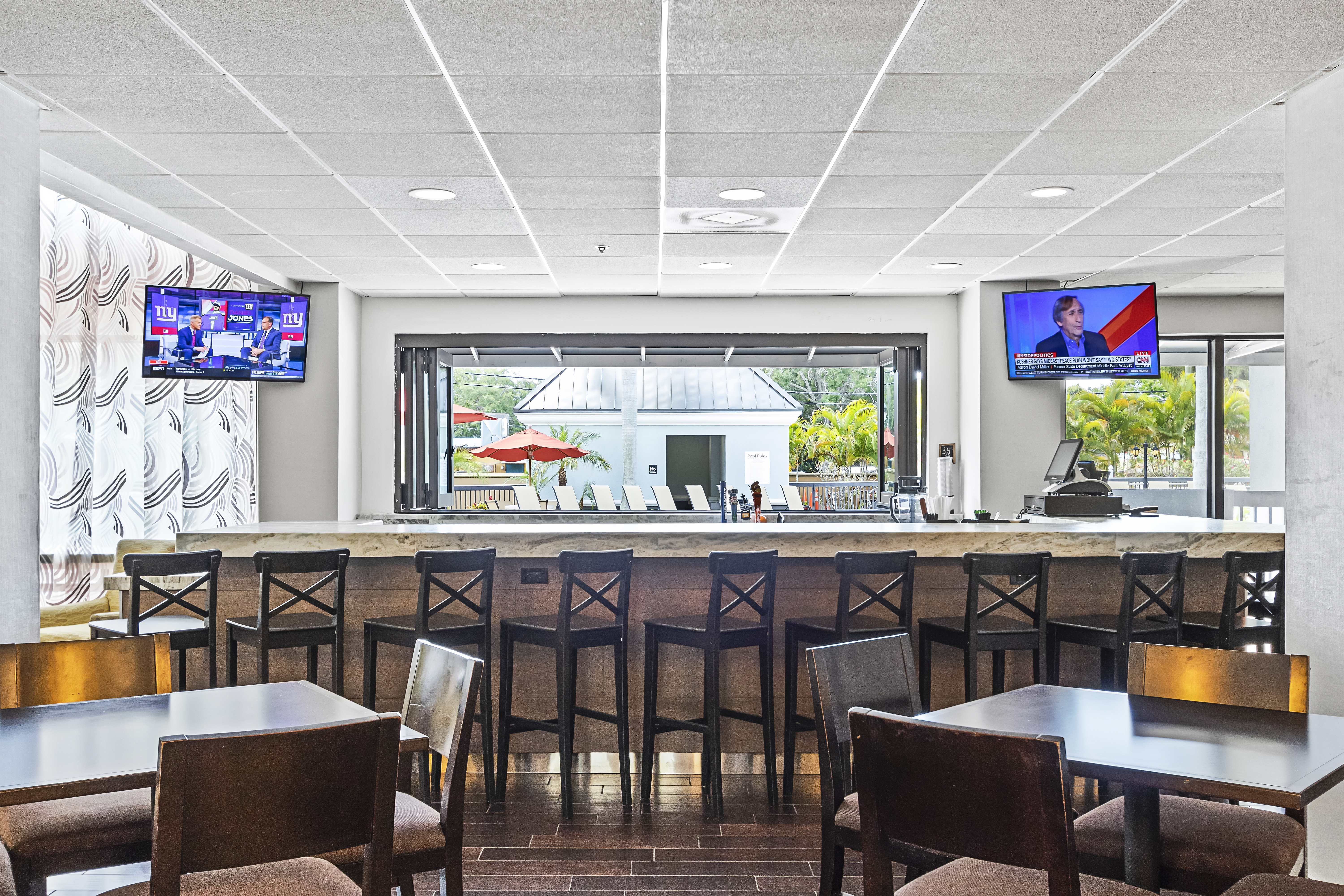 holiday inn st petersburg west by ihg