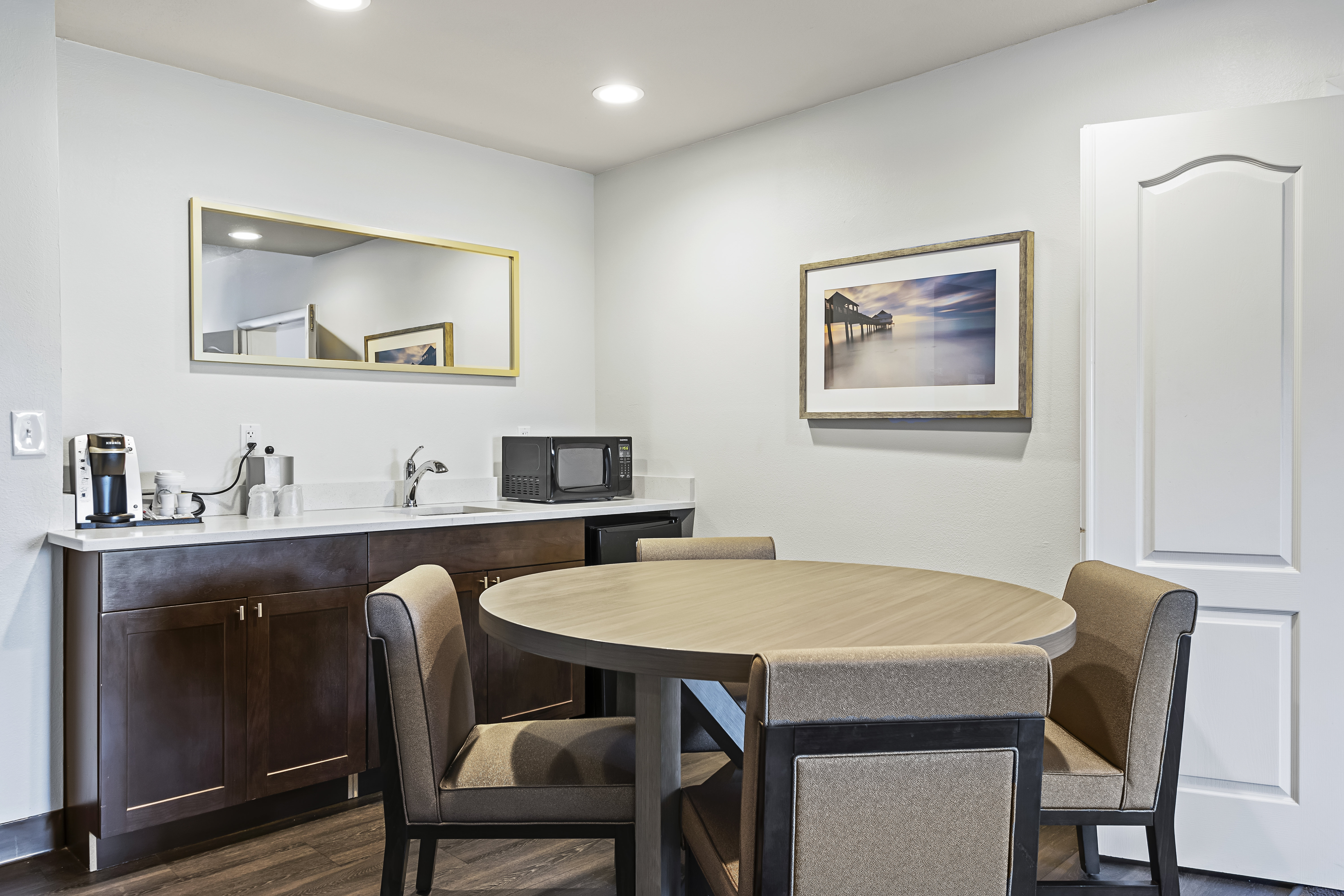 holiday inn st petersburg west by ihg