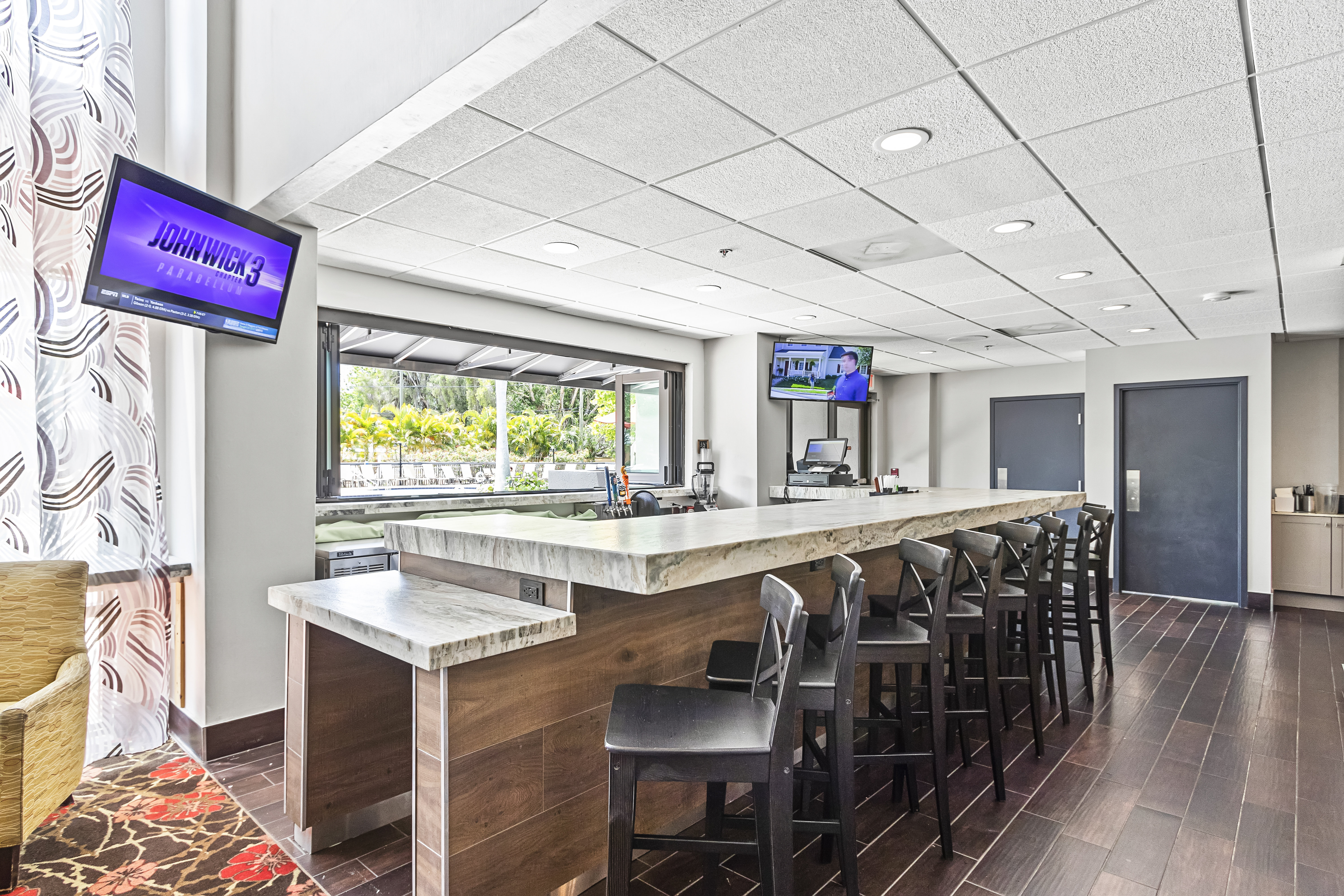 holiday inn st petersburg west by ihg