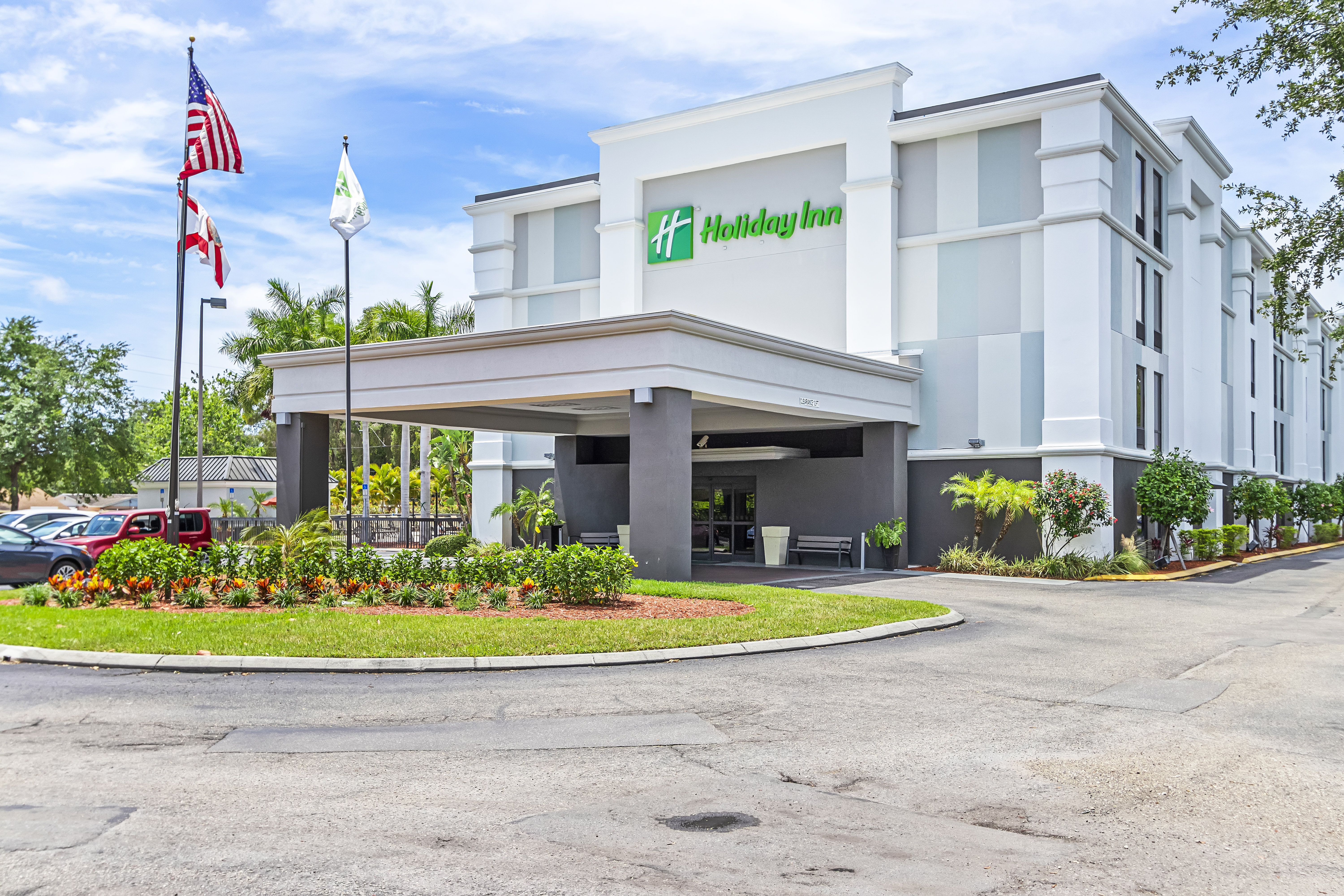 holiday inn st petersburg west by ihg