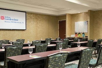 hilton garden inn houston nw willowbrook