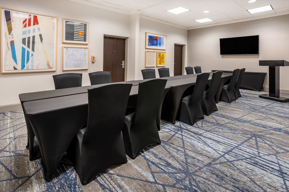 holiday inn express and suites tampa i 75