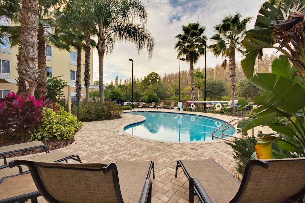 holiday inn express and suites tampa i 75