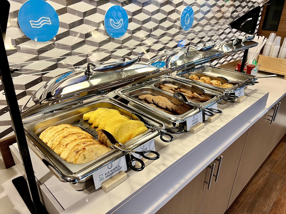 holiday inn express and suites tampa northwest oldsmar