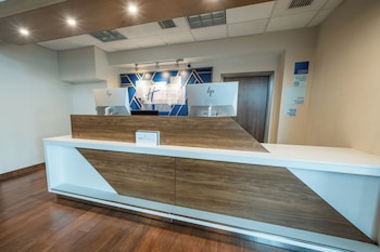 Holiday Inn Express & Suites Tampa Northwest-Oldsmar,Oldsmar>>Hillsborough County,3 star