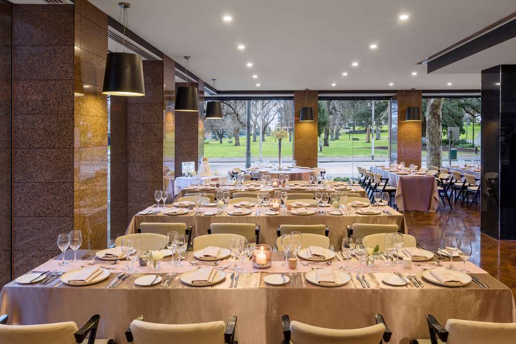 radisson on flagstaff gardens melbourne