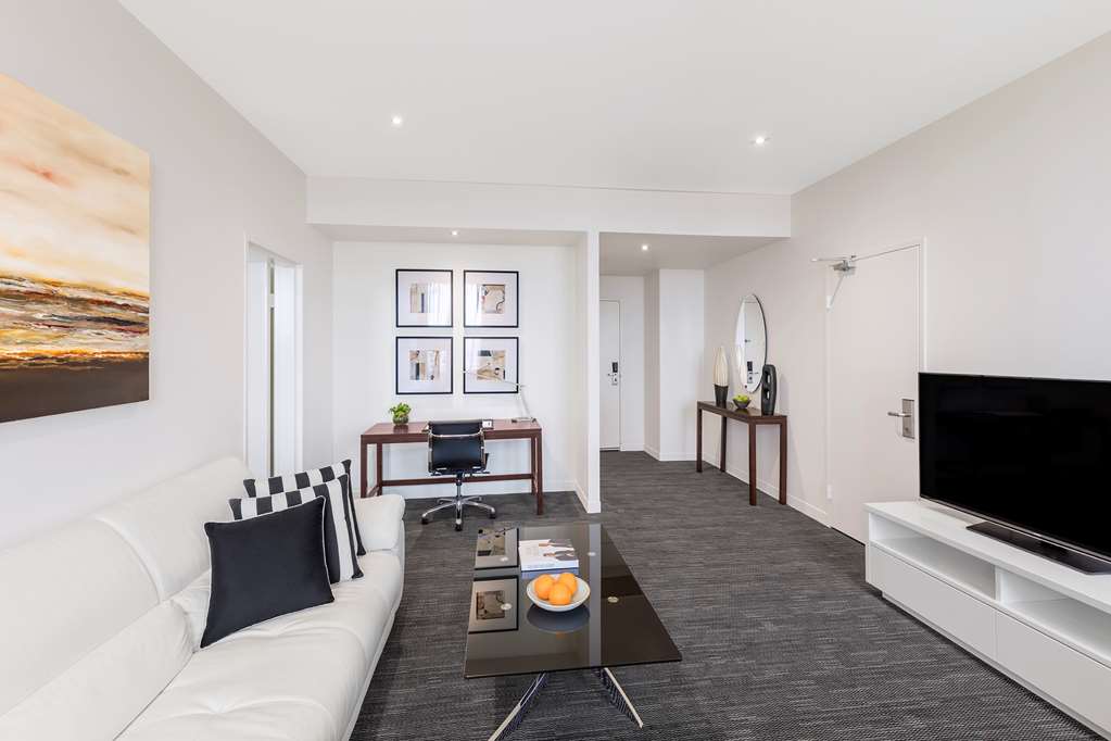 radisson on flagstaff gardens melbourne