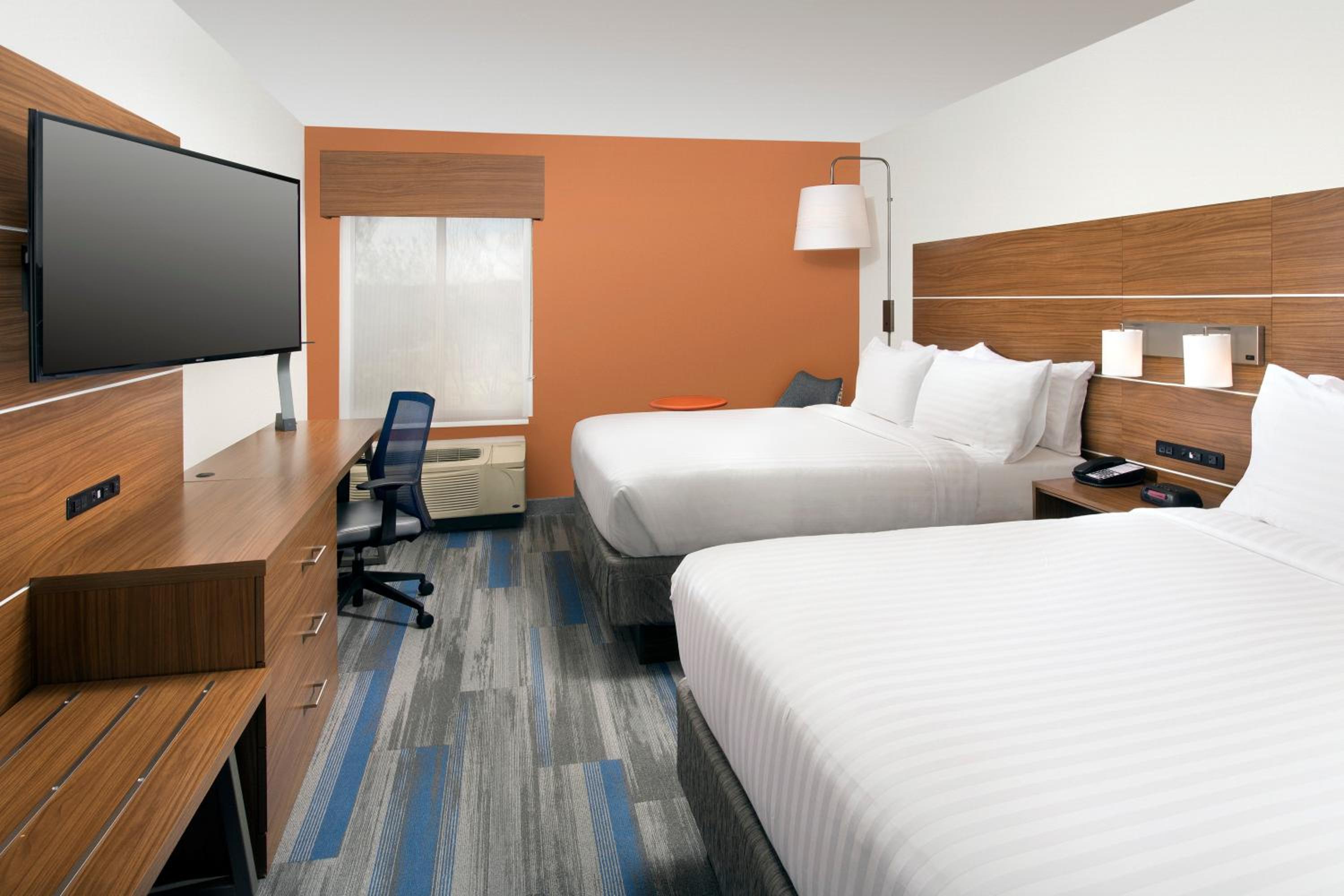 holiday inn express and suites college park university area by ihg