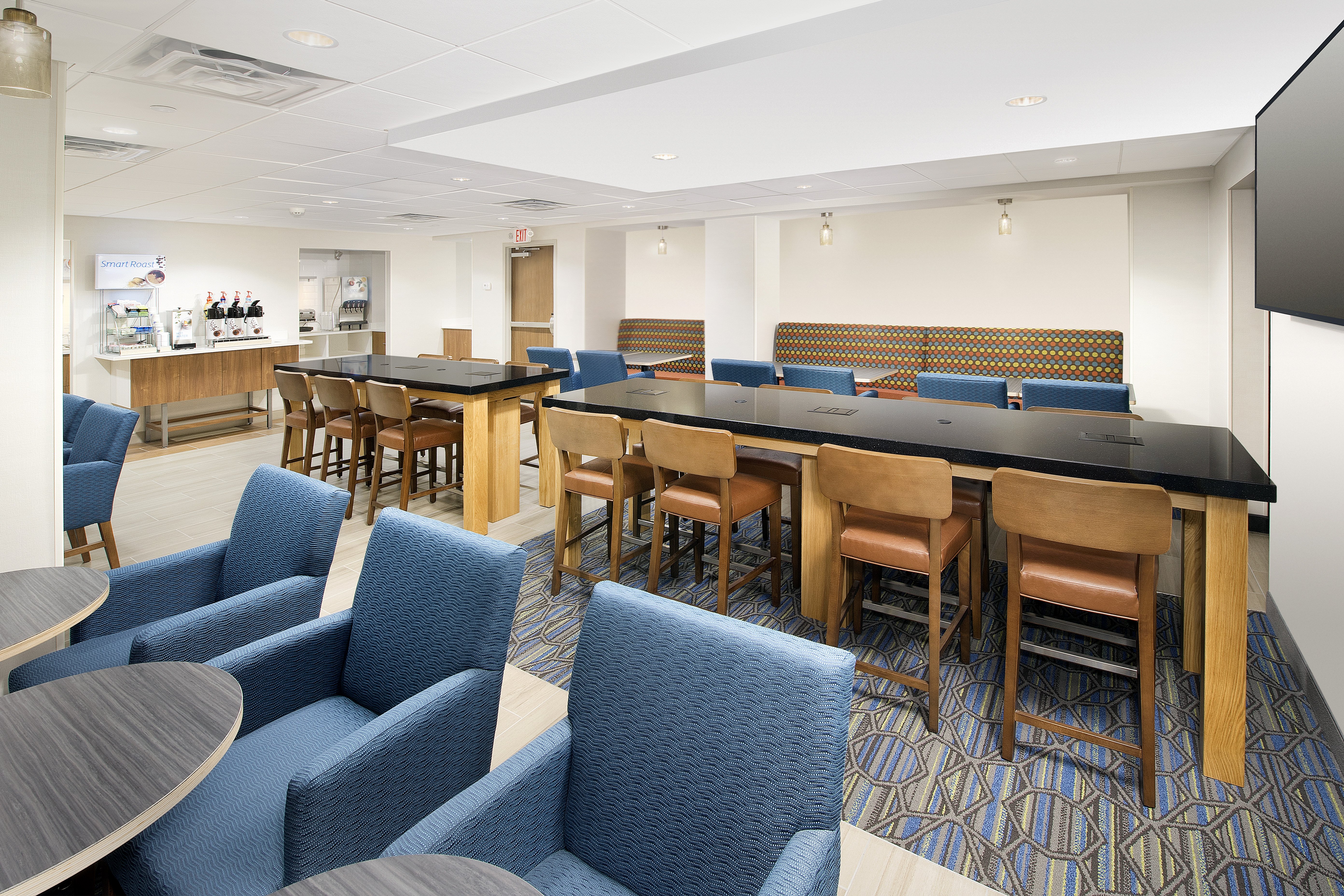 holiday inn express and suites college park university area by ihg