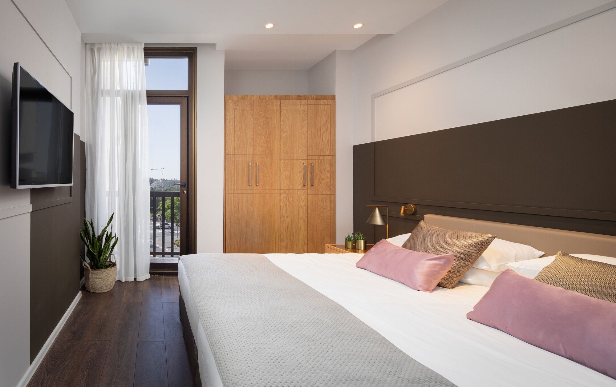 cassia hotel jerusalem