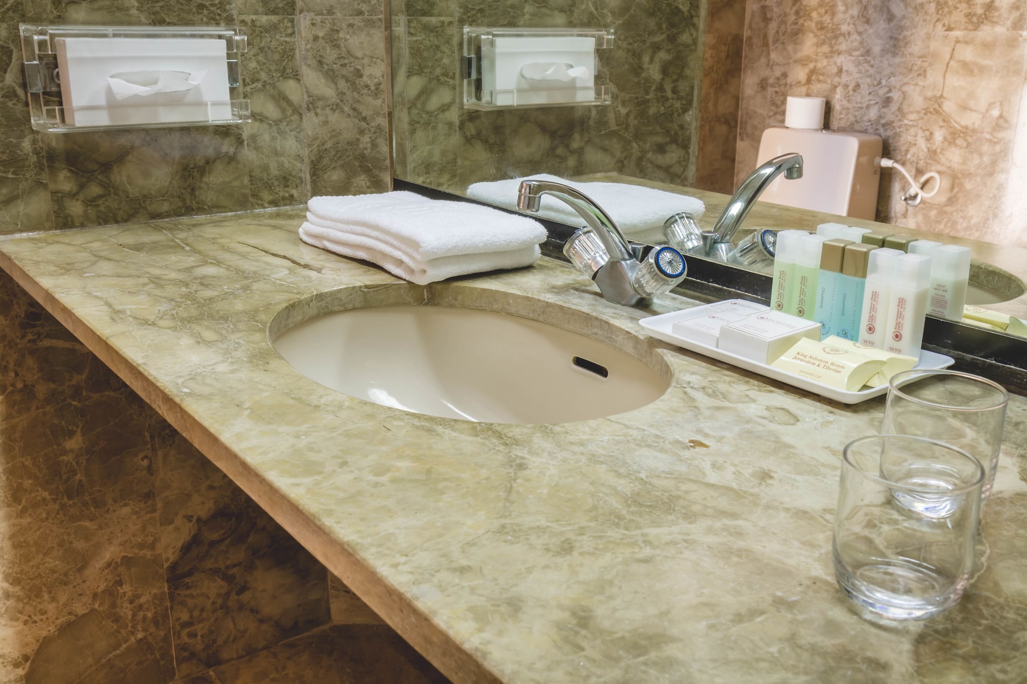 cassia hotel jerusalem