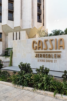 cassia hotel jerusalem